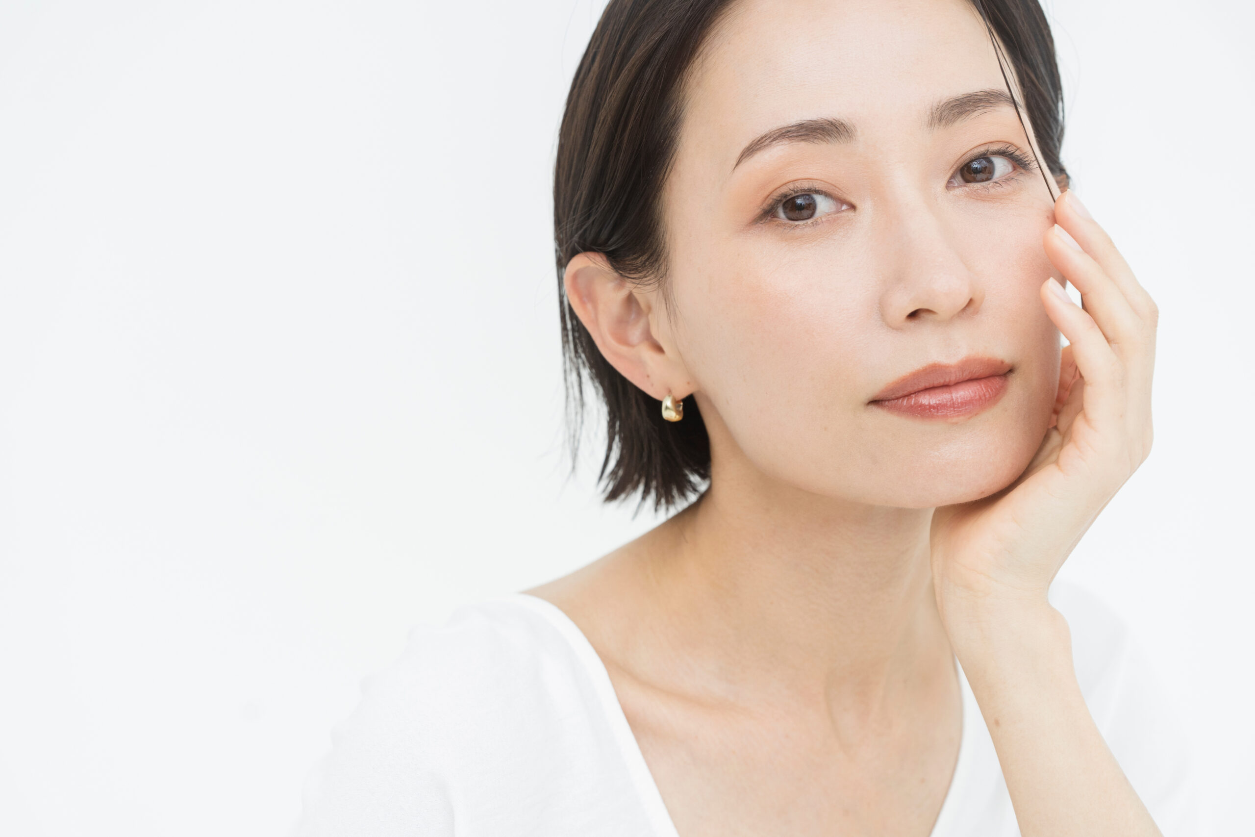 眼窩脂肪の正体を美容外科医が徹底解説〜目の下の膨らみが消えない理由と根本治療〜