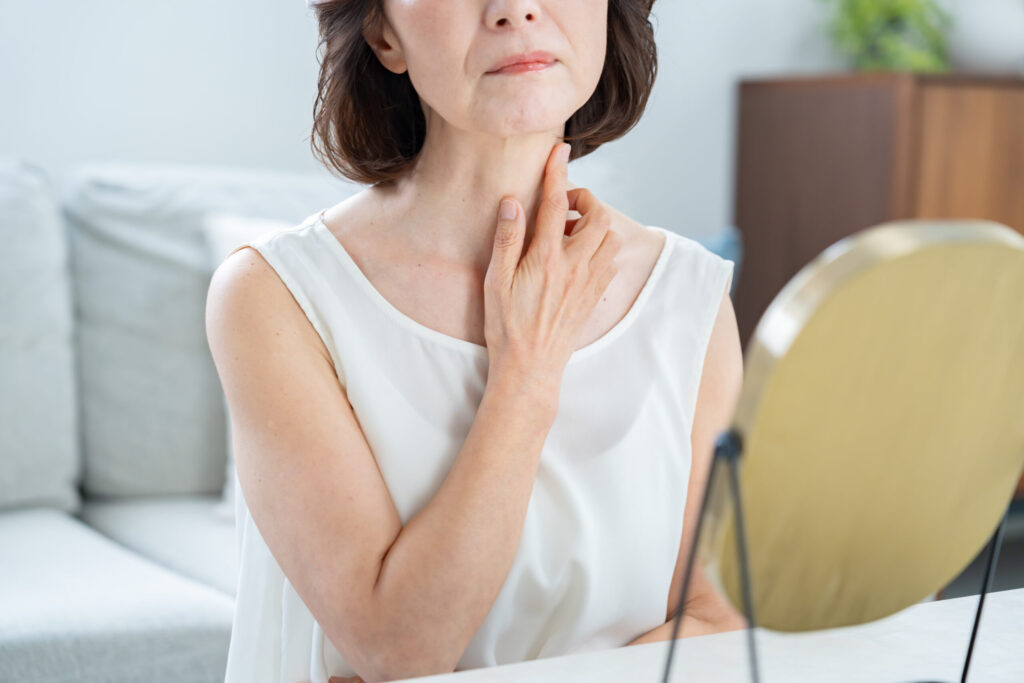 3-2. リスク2：たるみ・シワが増えて老けた印象になる