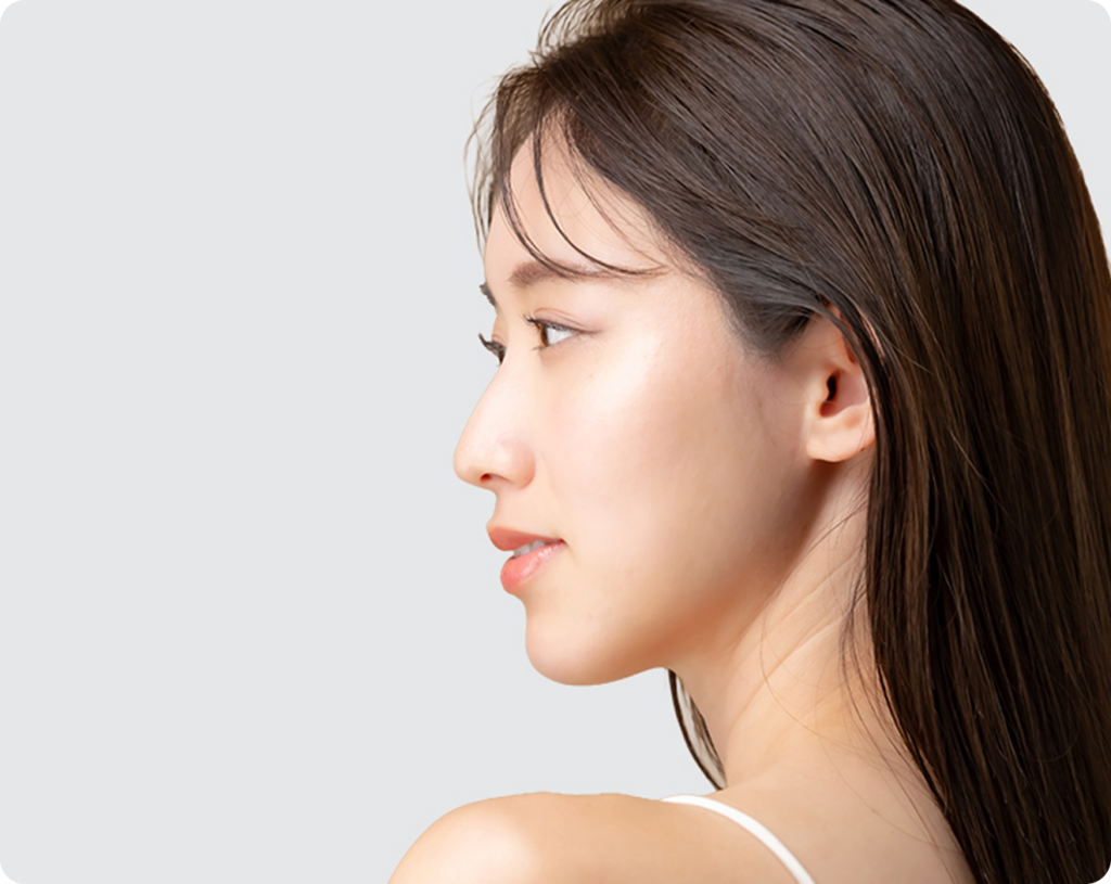 自然で美しい鼻筋ラインの構築